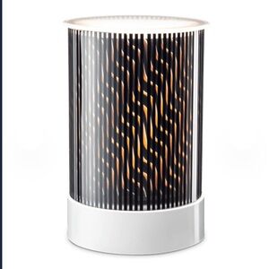 Scentsy Full Size Wax Warmer IN MOTION geometric spinning RETRO
Black & White